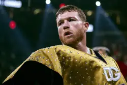 What time is the Canelo Álvarez fight Saturday, and who is he fighting?